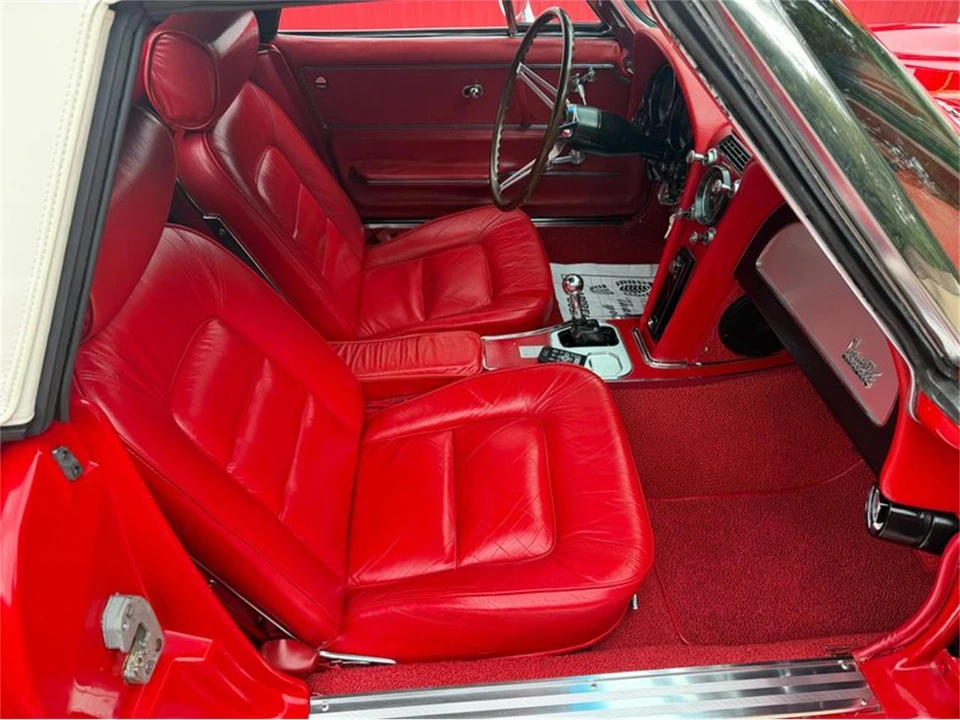 1965 Chevrolet Corvette C2 - Image 10 of 31
