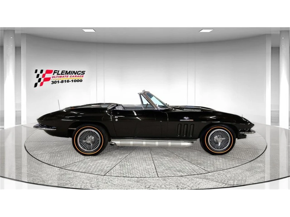 1965 Chevrolet Corvette C2 - Image 11 of 25