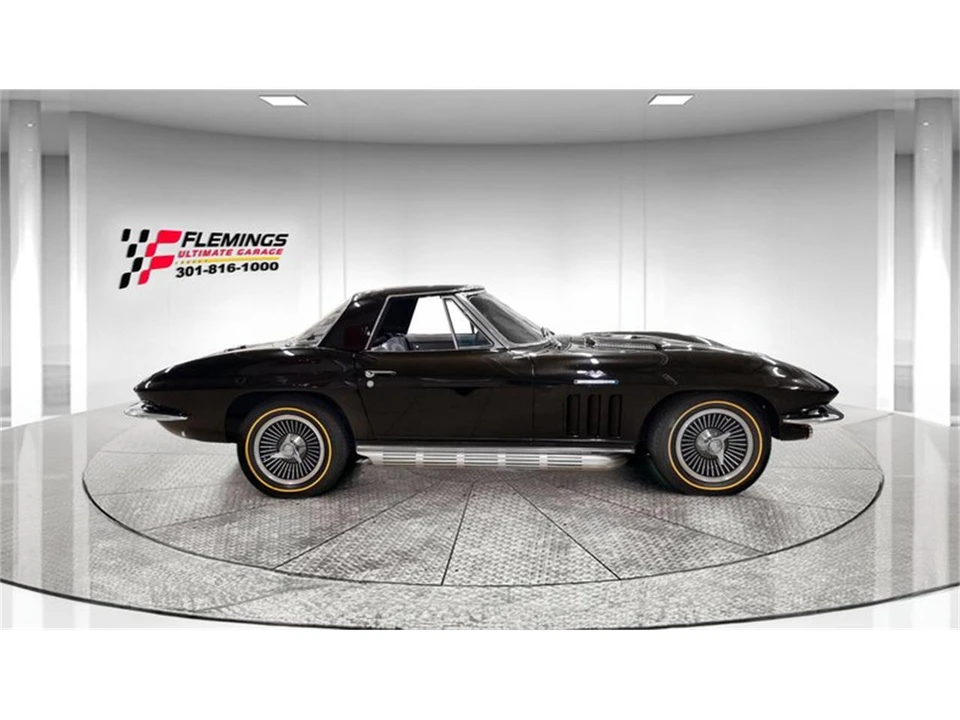 1965 Chevrolet Corvette C2 - Image 12 of 25