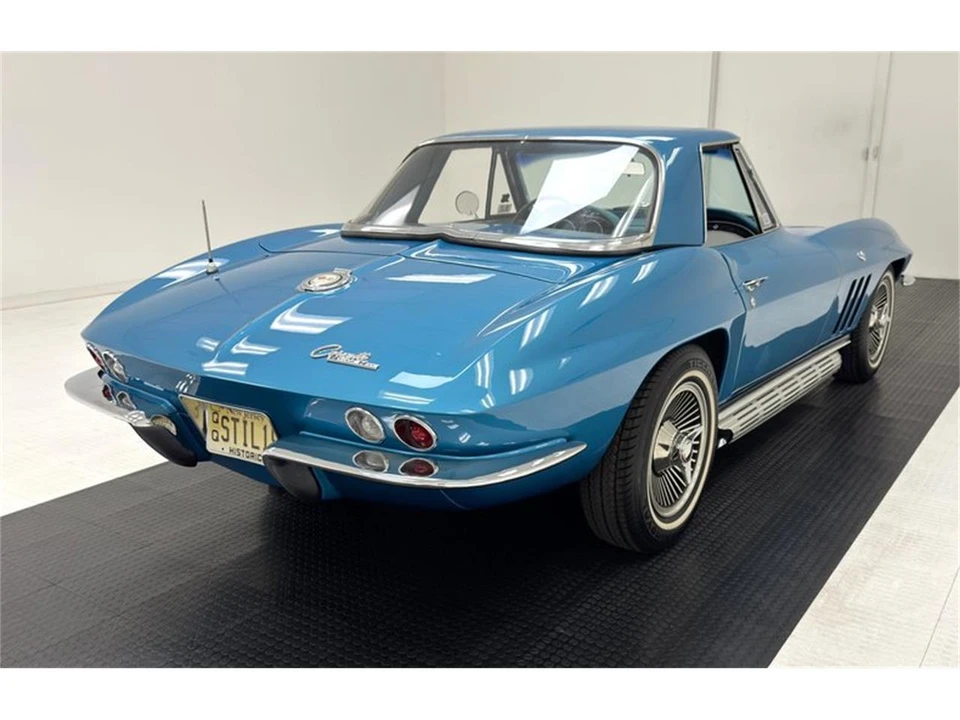 1965 Chevrolet Corvette C2 - Image 11 of 31