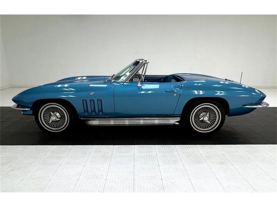 1965 Chevrolet Corvette C2 - Image 6 of 31