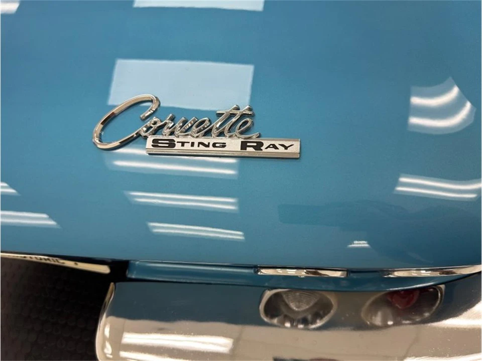 1965 Chevrolet Corvette C2 - Image 30 of 31