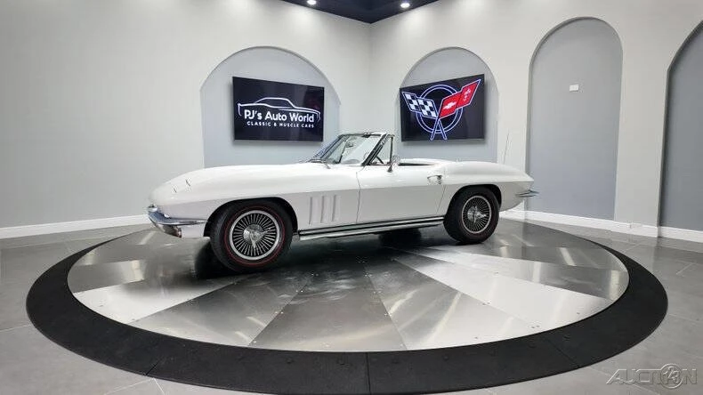 1965 Chevrolet Corvette C2 - Image 8 of 21