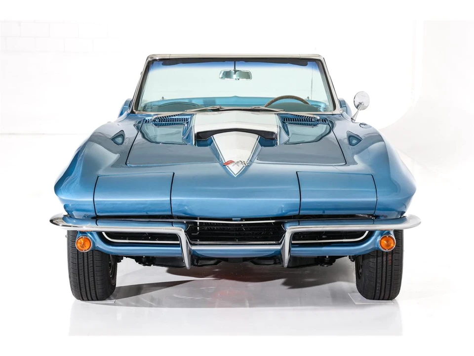 1965 Chevrolet Corvette C2 - Image 3 of 31
