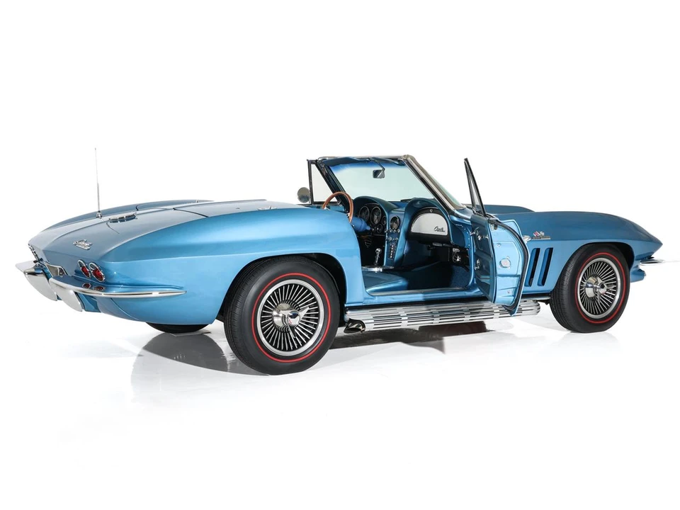 1965 Chevrolet Corvette C2 - Image 26 of 31