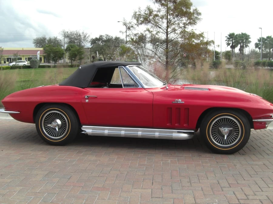 1965 Chevrolet Corvette C2 - Image 2 of 12