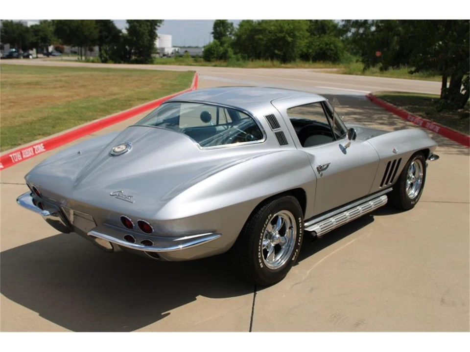 1965 Chevrolet Corvette C2 - Image 14 of 31