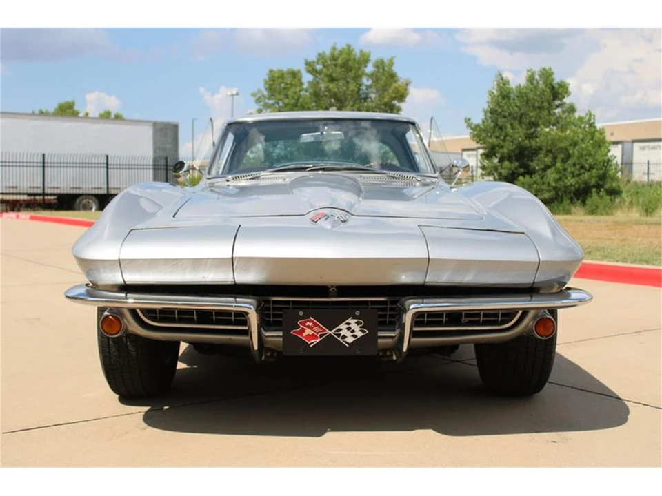 1965 Chevrolet Corvette C2 - Image 24 of 31