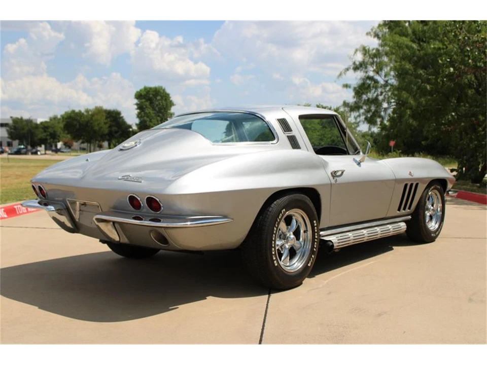 1965 Chevrolet Corvette C2 - Image 15 of 31