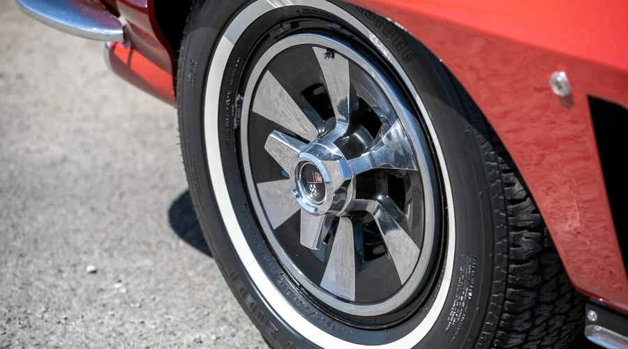 1965 Chevrolet Corvette C2 - Image 5 of 28