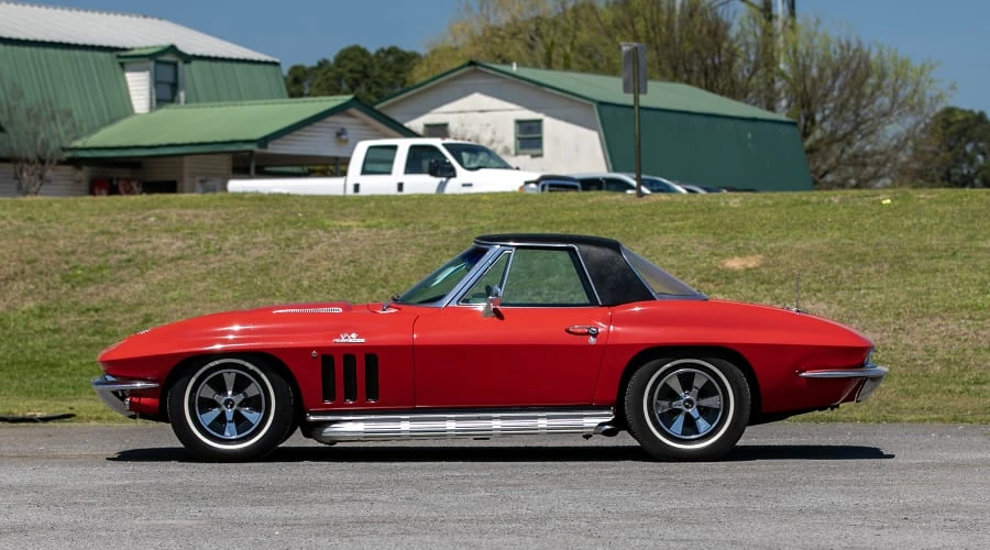 1965 Chevrolet Corvette C2 - Image 2 of 28