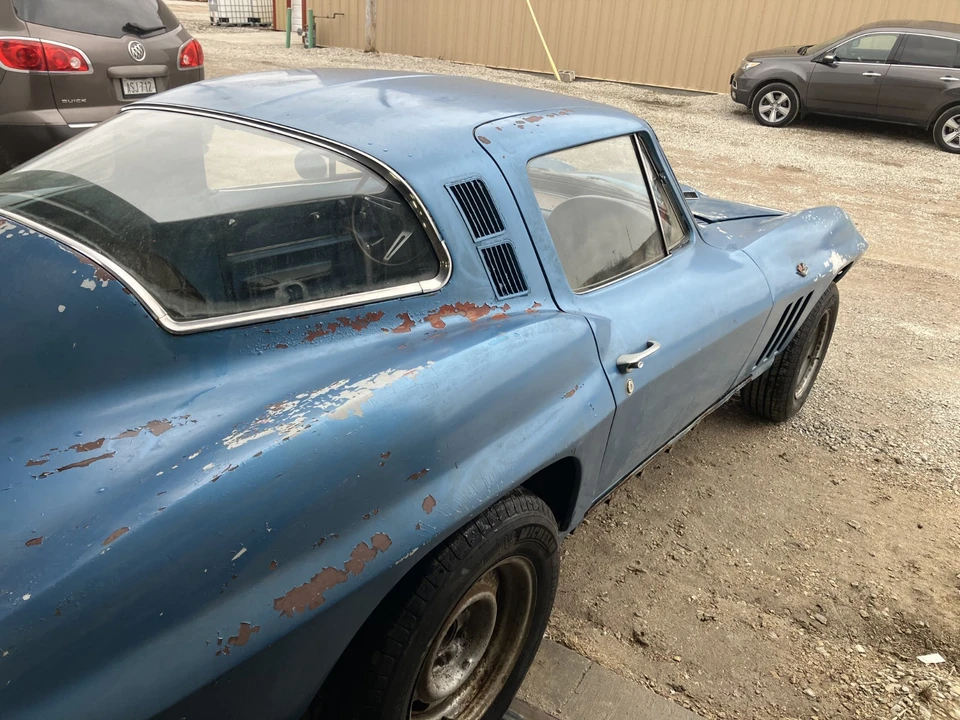 1965 Chevrolet Corvette C2 - Image 6 of 21