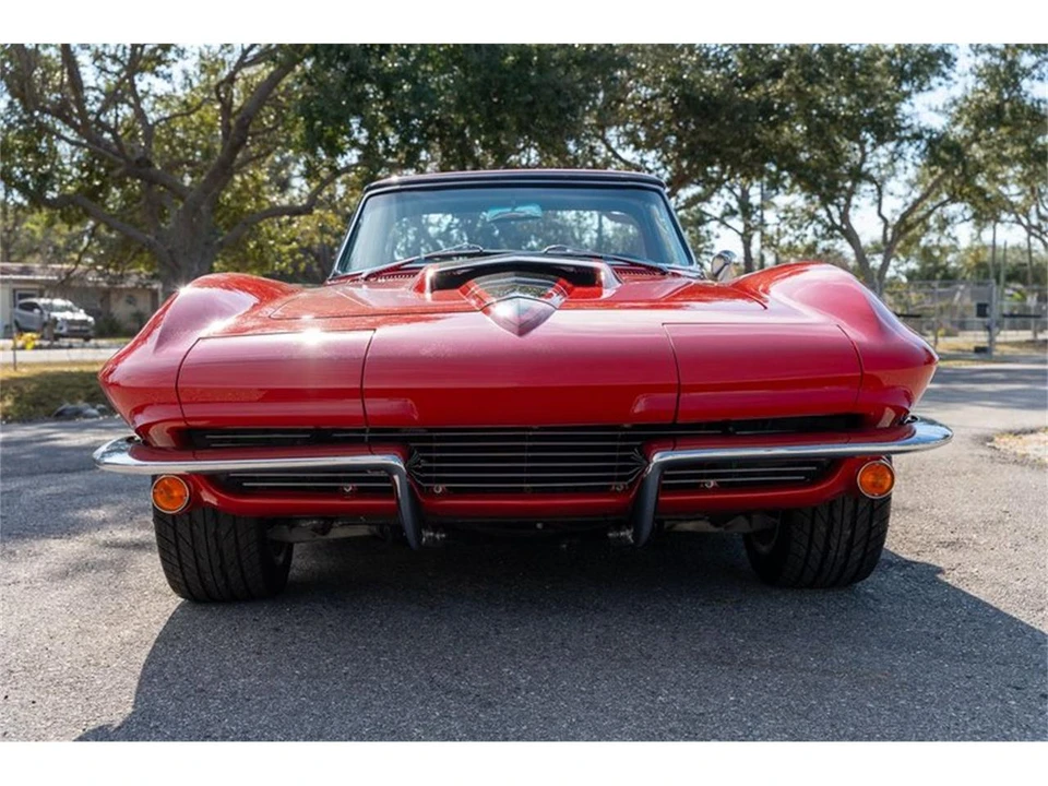1965 Chevrolet Corvette C2 - Image 26 of 31