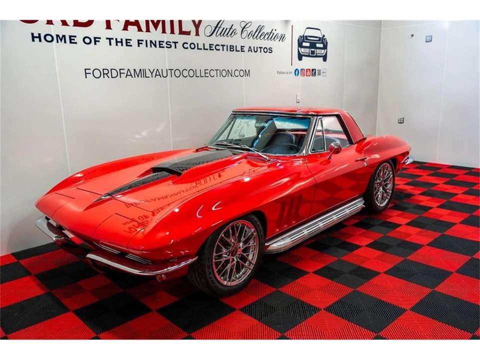 1965 Chevrolet Corvette C2 - Image 2 of 31