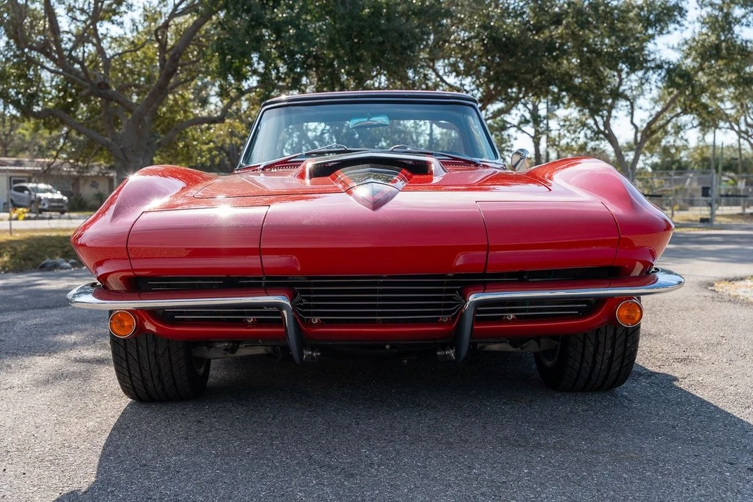 1965 Chevrolet Corvette C2 - Image 26 of 31