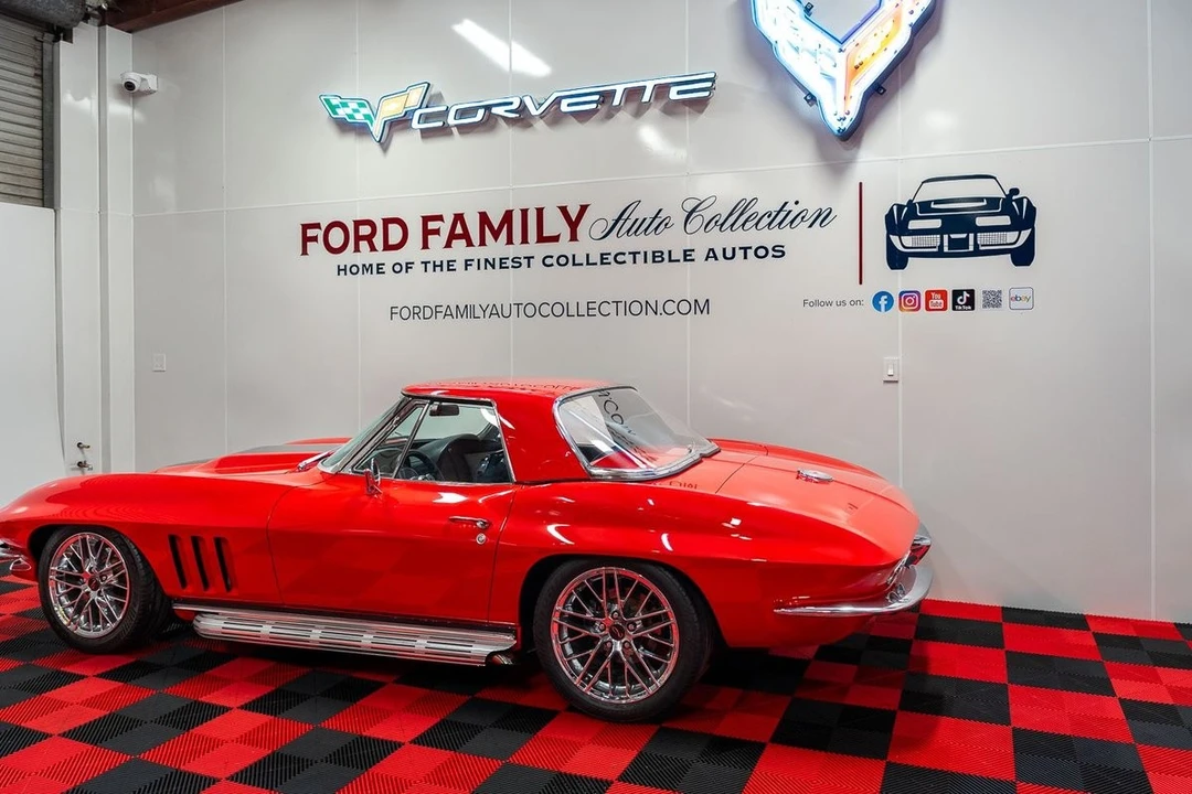 1965 Chevrolet Corvette C2 - Image 8 of 21