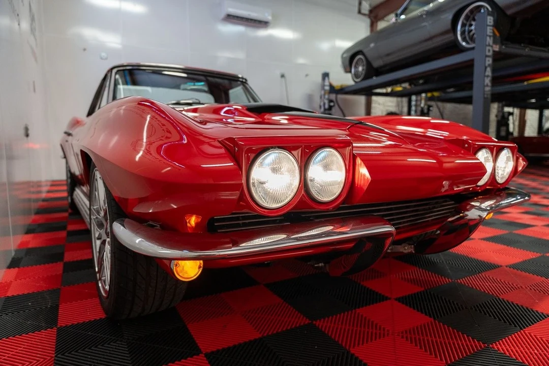 1965 Chevrolet Corvette C2 - Image 12 of 21