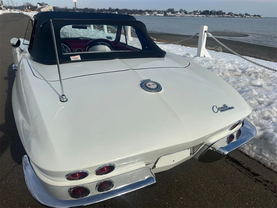 1965 Chevrolet Corvette C2 - Image 13 of 31