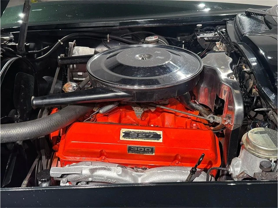 1965 Chevrolet Corvette C2 - Image 27 of 31