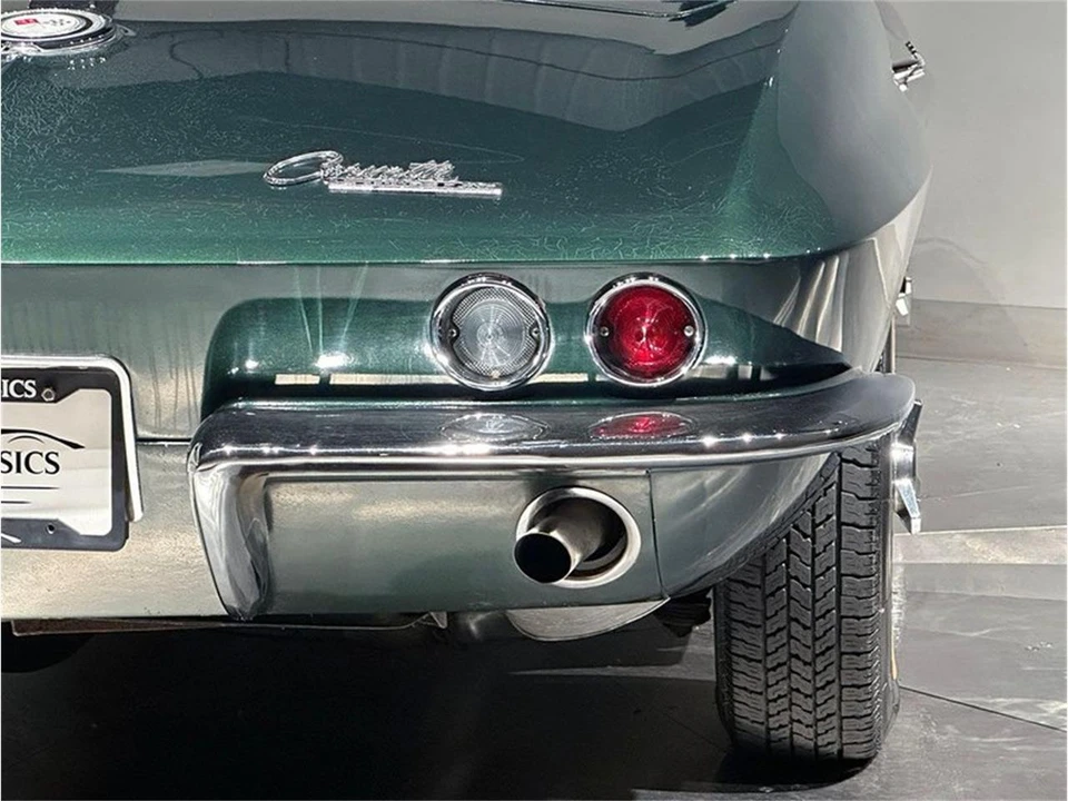 1965 Chevrolet Corvette C2 - Image 7 of 31