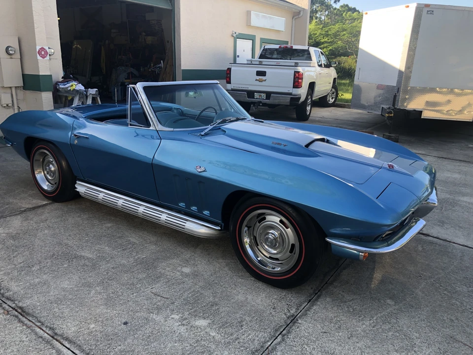 1965 Chevrolet Corvette C2 - Image 11 of 31