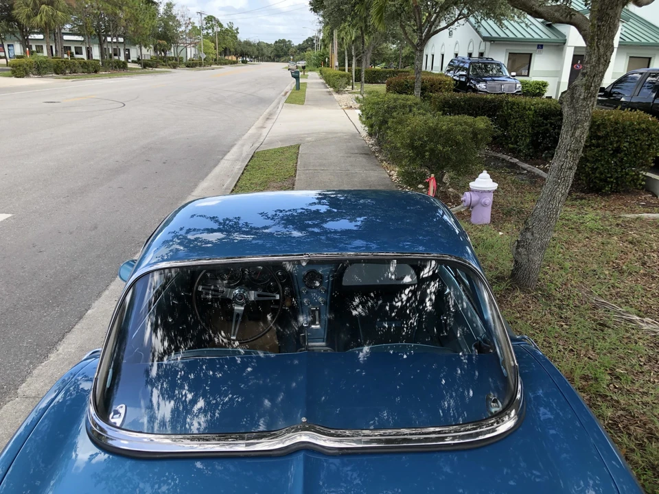 1965 Chevrolet Corvette C2 - Image 25 of 31