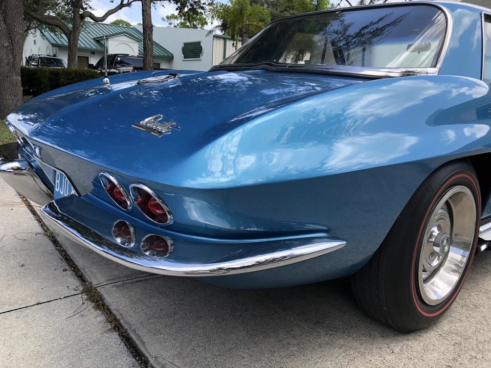 1965 Chevrolet Corvette C2 - Image 26 of 31