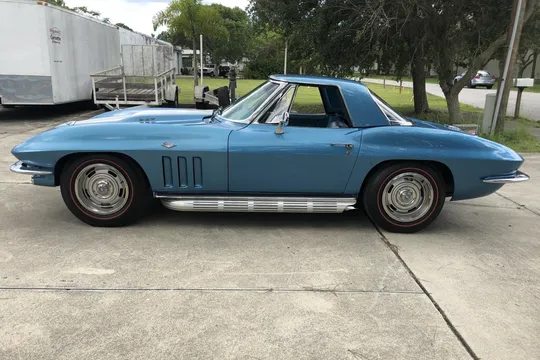 1965 Chevrolet Corvette C2 - Image 2 of 31