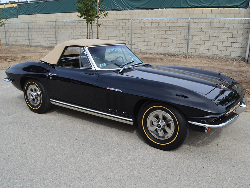1965 Chevrolet Corvette C2 - Image 2 of 31