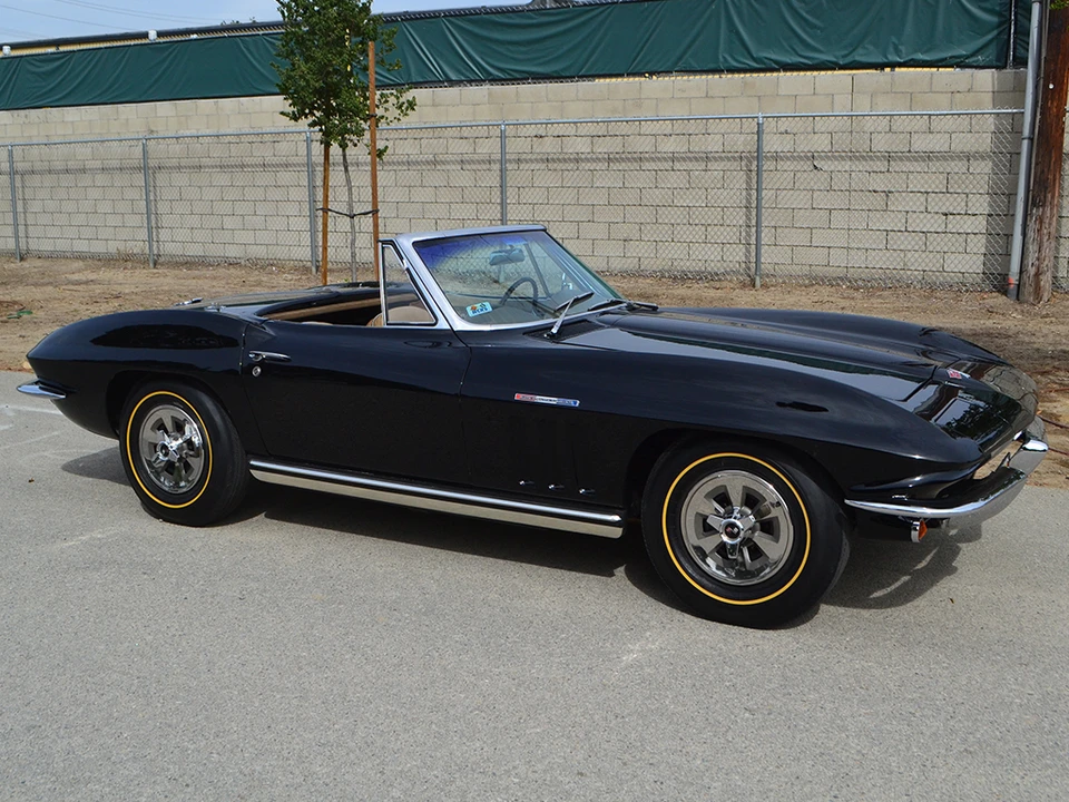 1965 Chevrolet Corvette C2 - Image 3 of 31