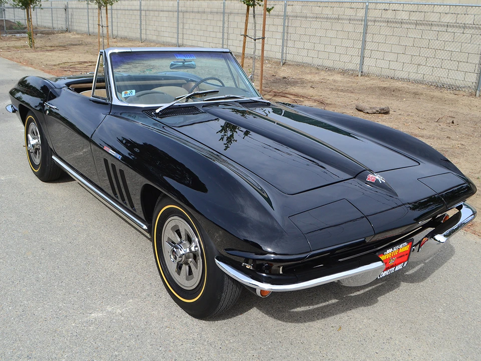 1965 Chevrolet Corvette C2 - Image 5 of 31