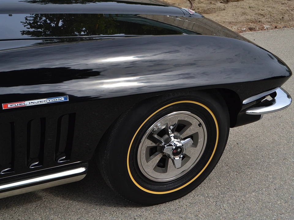 1965 Chevrolet Corvette C2 - Image 7 of 31
