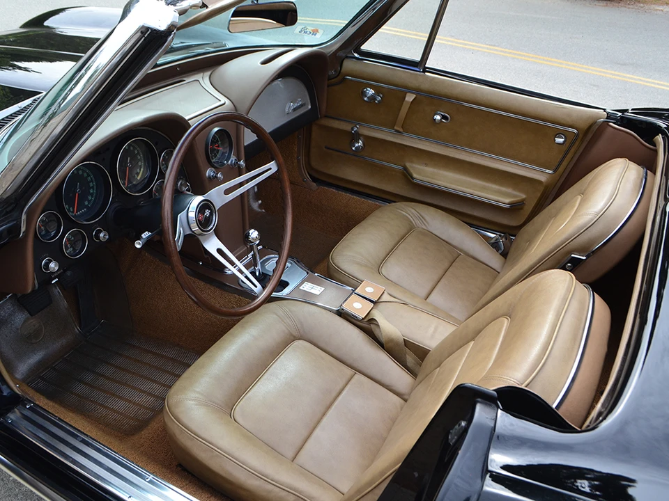 1965 Chevrolet Corvette C2 - Image 18 of 31