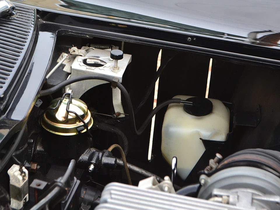 1965 Chevrolet Corvette C2 - Image 30 of 31