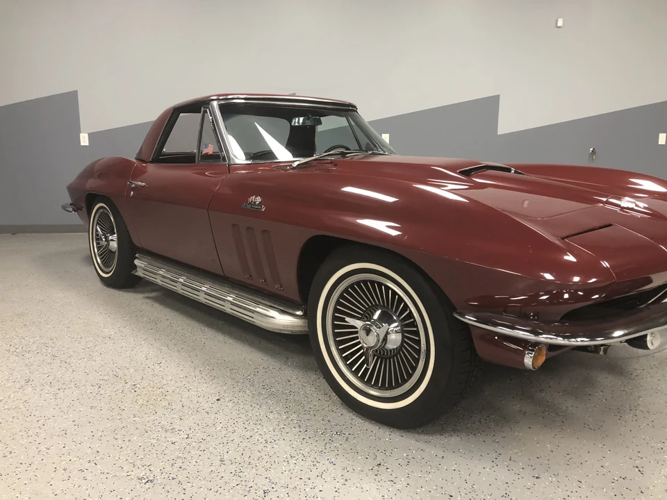 1965 Chevrolet Corvette C2 - Image 20 of 31