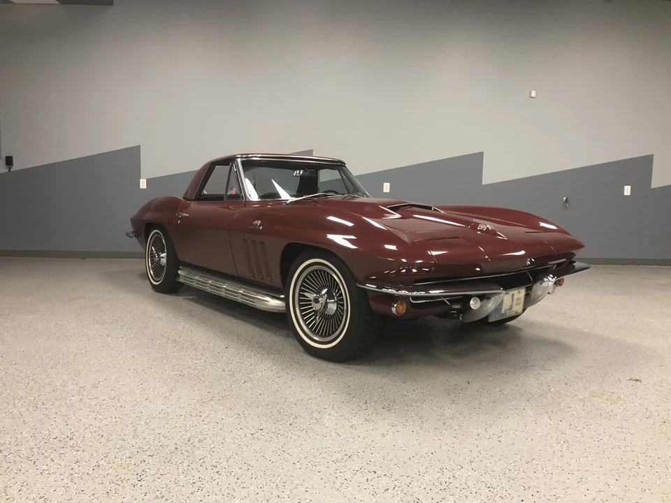 1965 Chevrolet Corvette C2 - Image 19 of 31