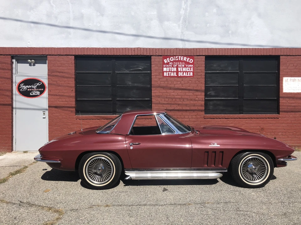 1965 Chevrolet Corvette C2 - Image 7 of 31