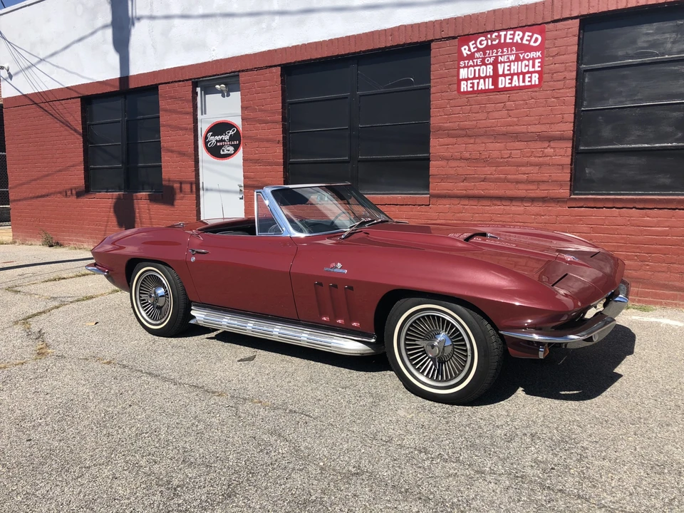 1965 Chevrolet Corvette C2 - Image 3 of 31