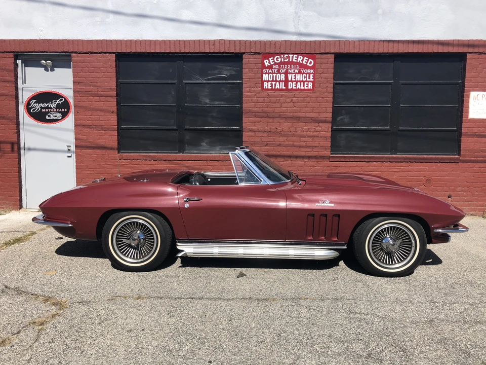 1965 Chevrolet Corvette C2 - Image 5 of 31