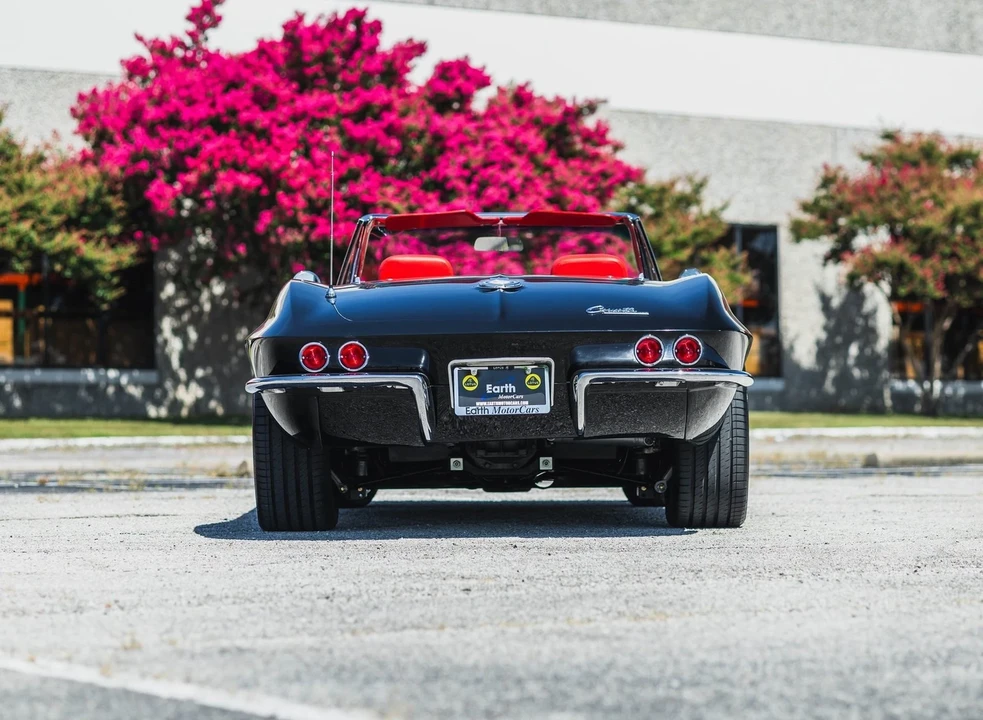 1965 Chevrolet Corvette C2 - Image 8 of 12
