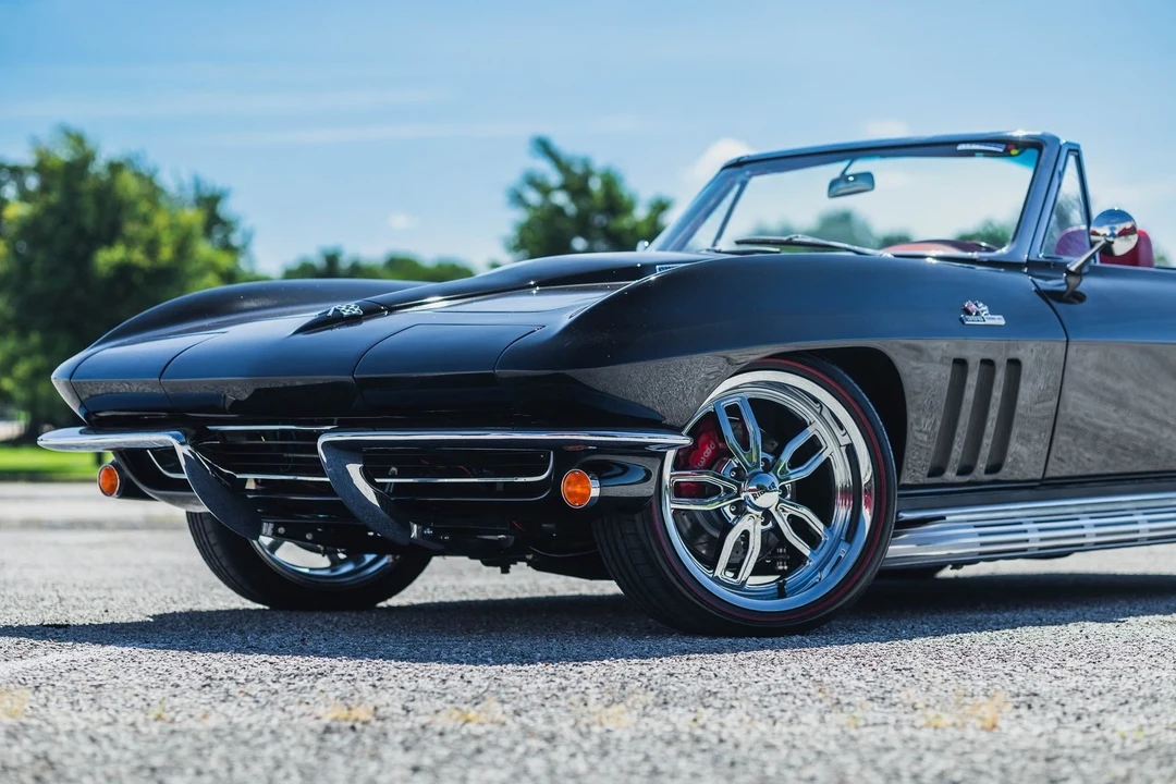 1965 Chevrolet Corvette C2 - Image 3 of 12