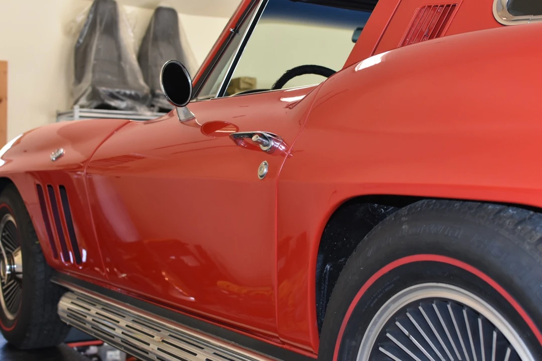 1965 Chevrolet Corvette C2 - Image 26 of 31