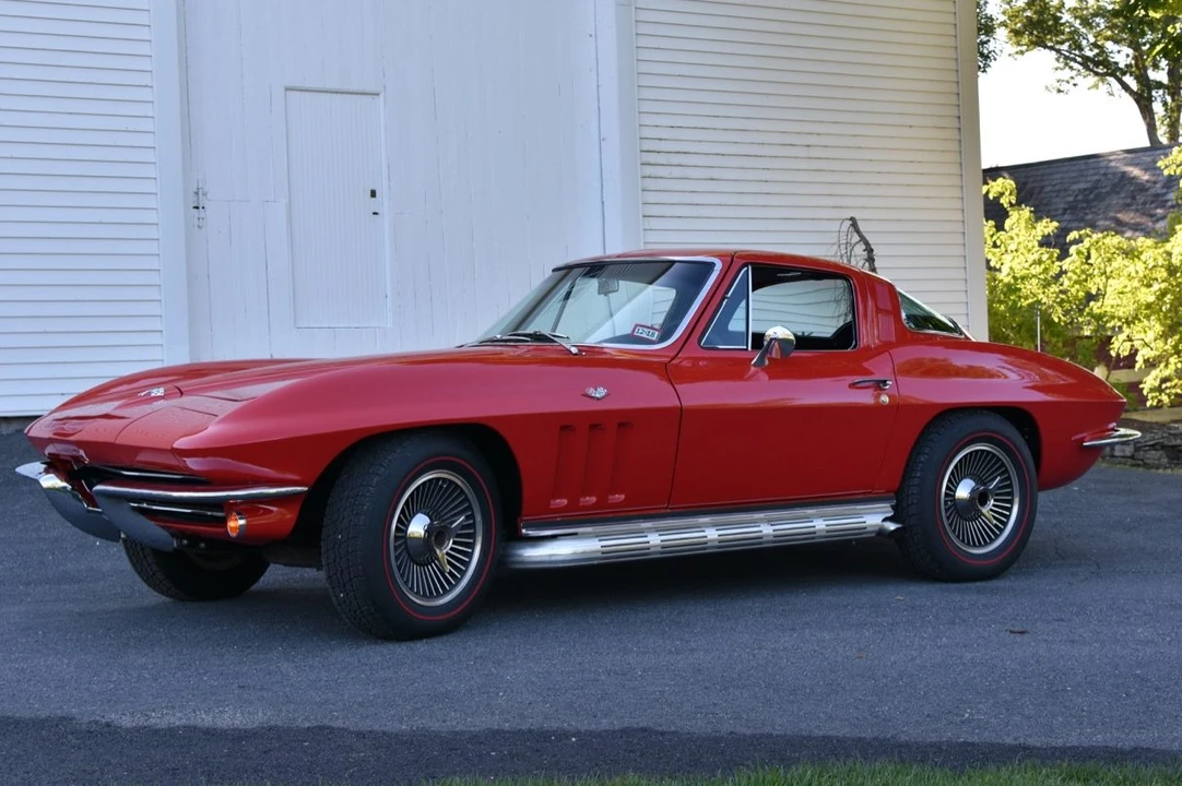 1965 Chevrolet Corvette C2 - Image 6 of 31