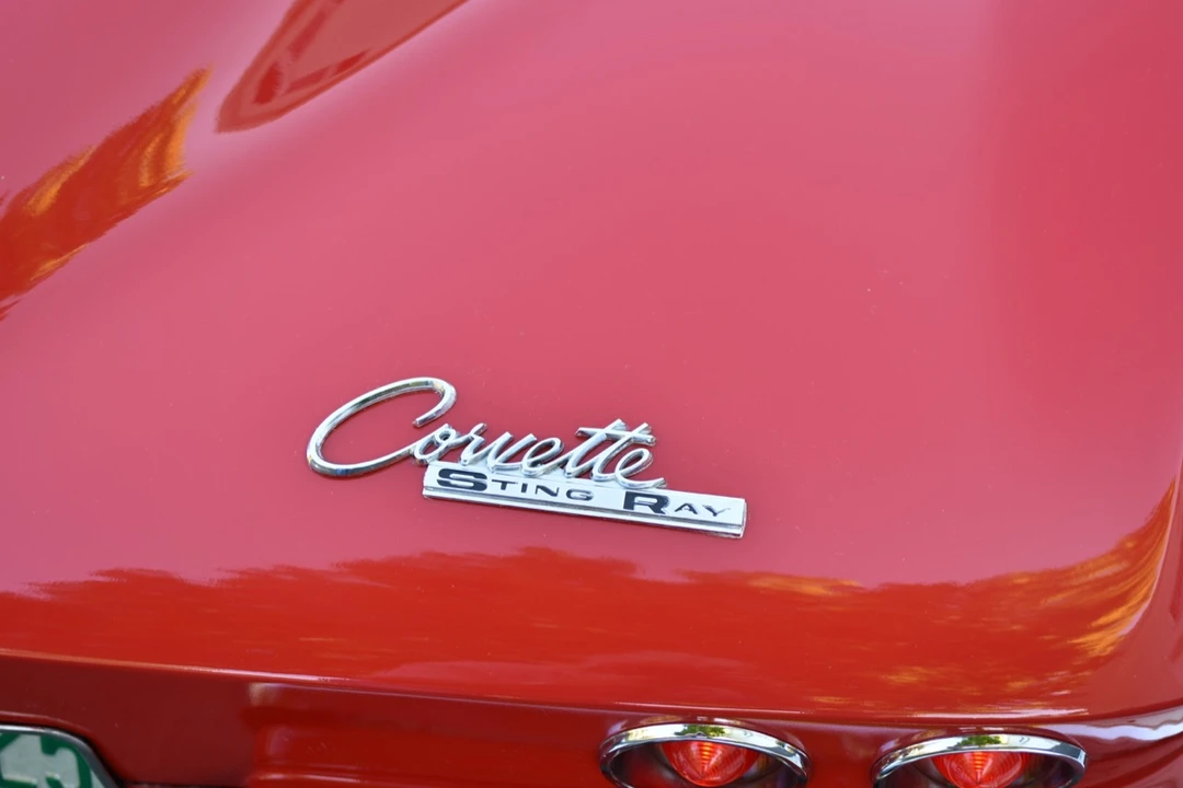 1965 Chevrolet Corvette C2 - Image 29 of 31