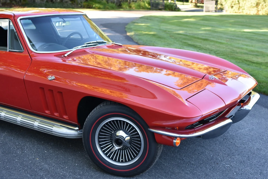 1965 Chevrolet Corvette C2 - Image 11 of 31
