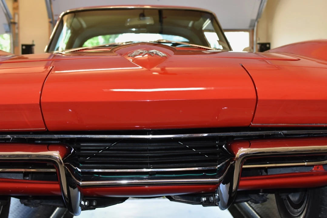 1965 Chevrolet Corvette C2 - Image 21 of 31