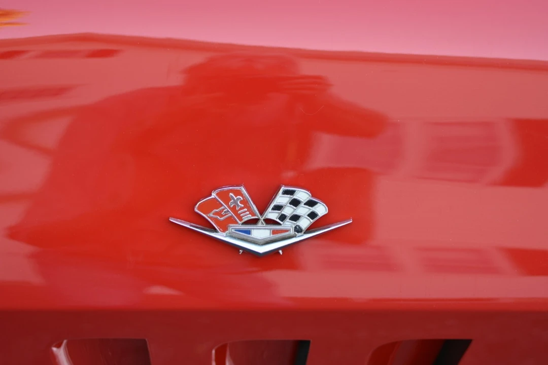1965 Chevrolet Corvette C2 - Image 25 of 31