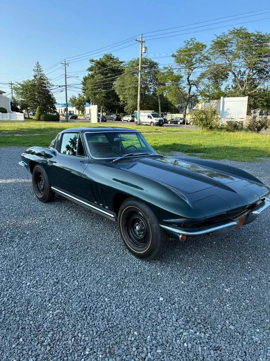 1965 Chevrolet Corvette C2 - Image 6 of 19