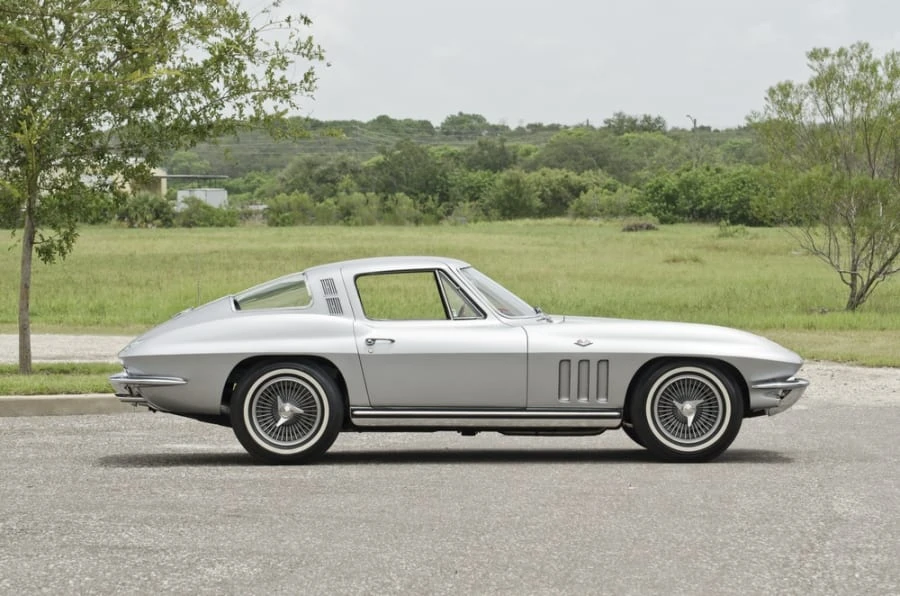 1965 Chevrolet Corvette C2 - Image 3 of 12