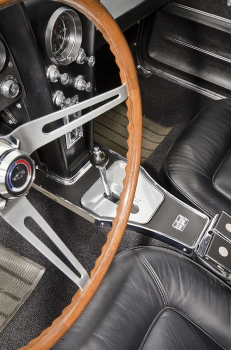 1965 Chevrolet Corvette C2 - Image 5 of 12
